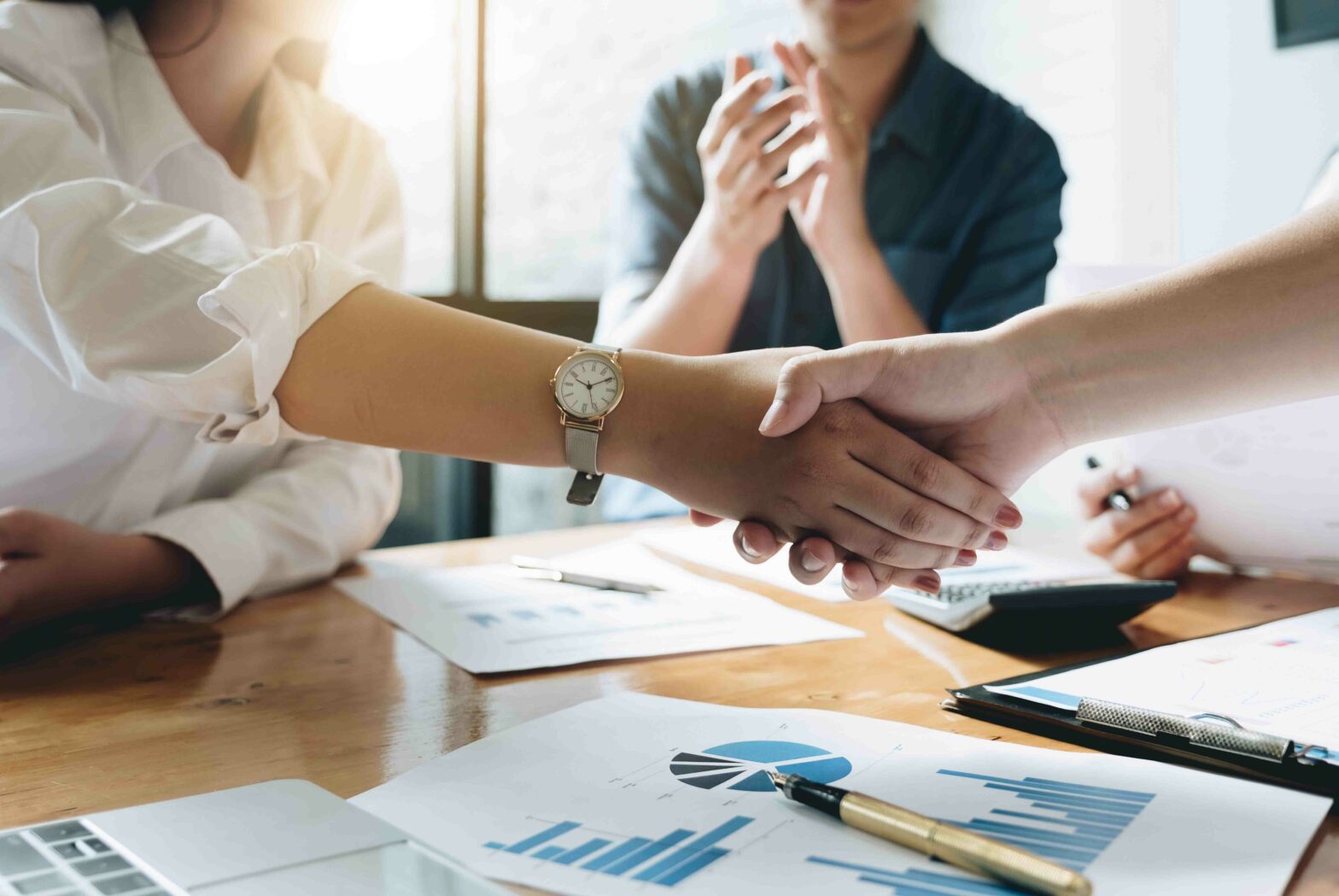 merger-acquisition-AdobeStock_212993099-1568x1049
